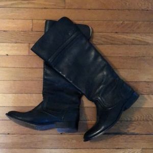 FRYE Pull-on Boots 👢